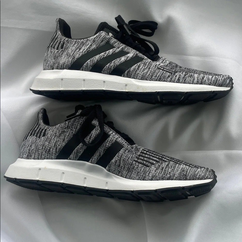 Adidas Knit Black and White Running Shoes - Picture 2 of 8